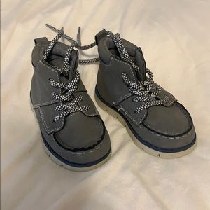 Oshkosh lace up boy boots